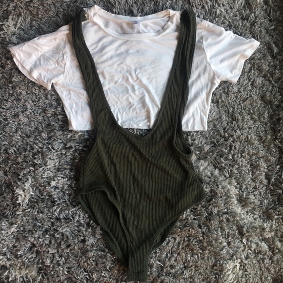 Urban Outfitters White Crop Top Body Suit Size S - Picture 2 of 3